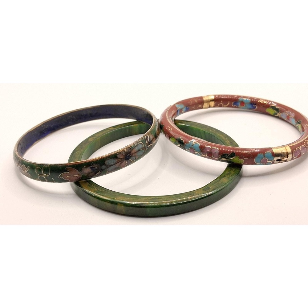 Vintage Chinese Cloisonne Enamel Bangle & Green Marbled Bakelite Bracelets